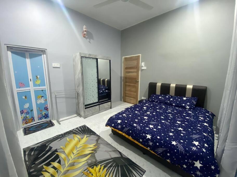 Homestay Kak Tiy Kuala Terengganu Bagian luar foto