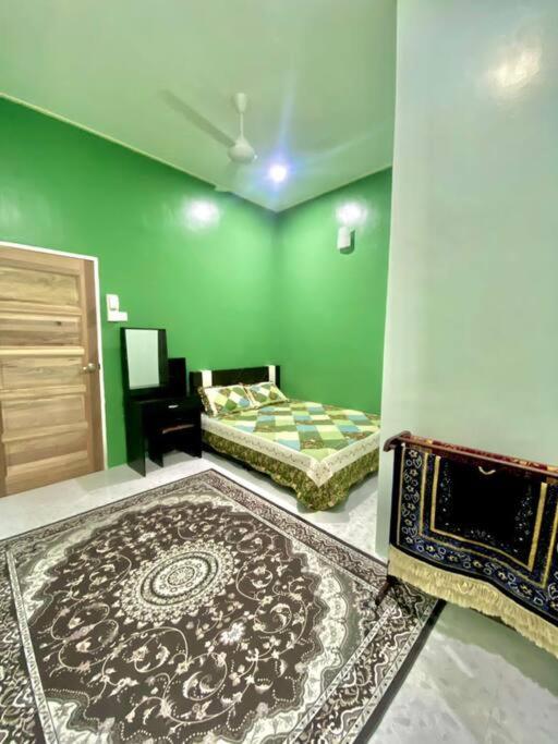Homestay Kak Tiy Kuala Terengganu Bagian luar foto
