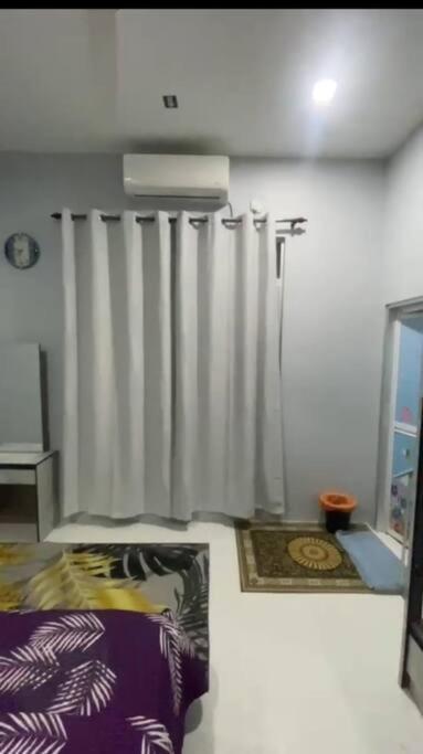 Homestay Kak Tiy Kuala Terengganu Bagian luar foto