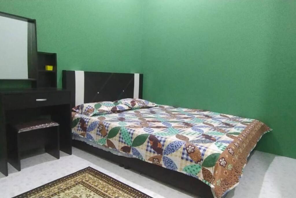 Homestay Kak Tiy Kuala Terengganu Bagian luar foto